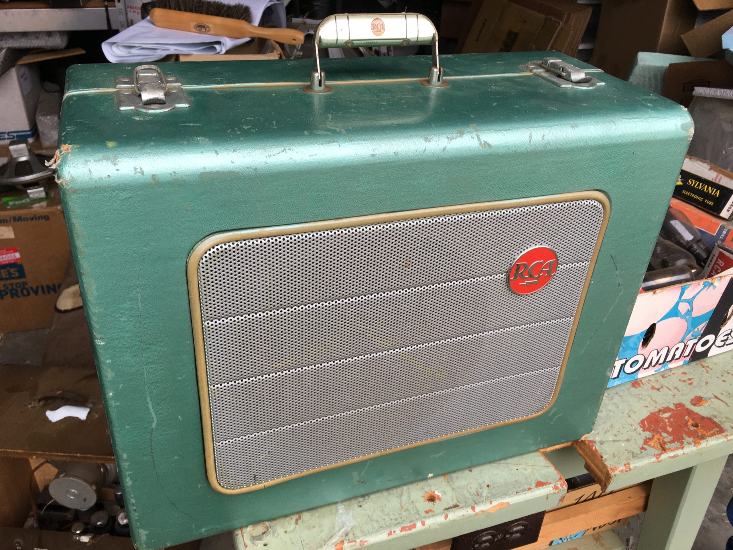 Stanley lunch box Tweedle-Dee-ish 5e3s - The Amp Garage